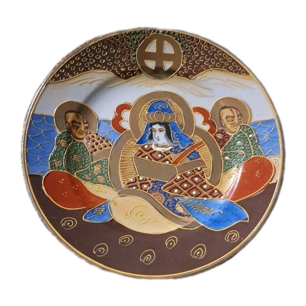 Vintage Handpainted Japanese Satsuma Moriage Immortals/Deities Plate 7¼"